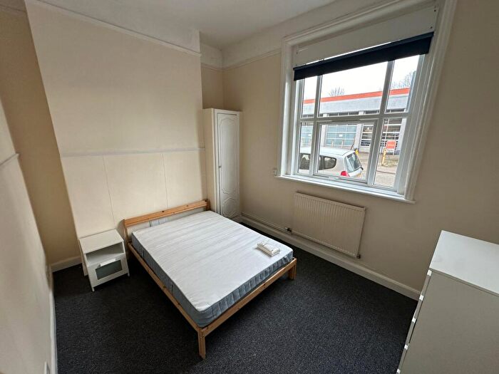 1 Bedroom Property To Rent In High Street, Cheltenham, GL50