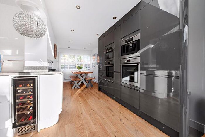 3 Bedroom Semi-Detached House For Sale In Siskin Road, Southsea, PO4