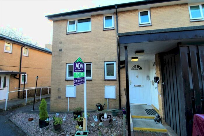 1 Bedroom Flat To Rent In Norcross Avenue, Oakes, Huddersfield, HD3
