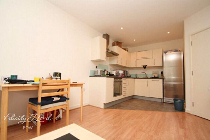 1 Bedroom Flat To Rent In Cubix Apartment, Violet Road, London, E3