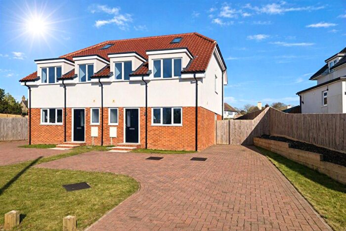 4 Bedroom Semi-Detached House For Sale In Dark Lane, Sandon, SG9