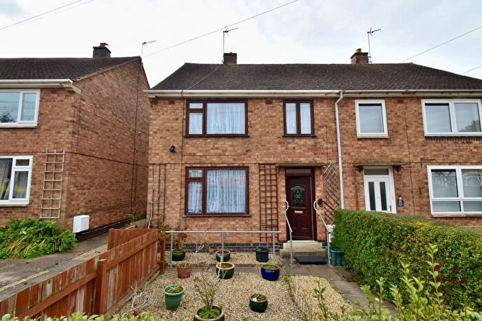 3 Bedroom Semi-detached House For Sale In Gervas Road, Thurnby Lodge, Leicester, LE5