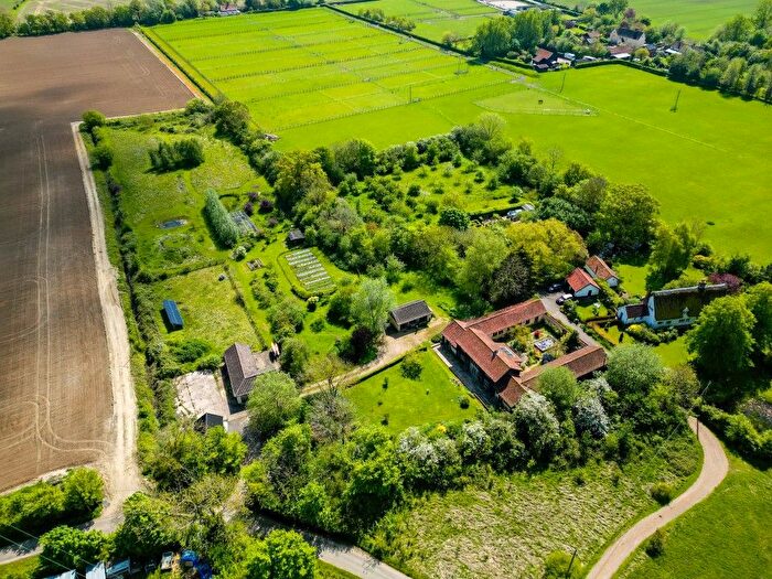 5 Bedroom Barn Conversion For Sale In Thrandeston Road, Mellis, Eye, IP23