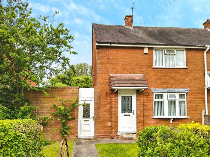 2 Bedroom Semi-detached House For Sale In Snape Road, Wolverhampton, West Midlands, WV11