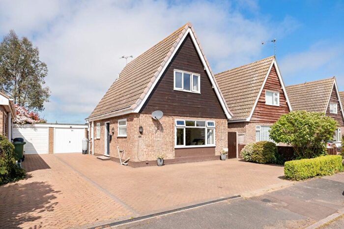 3 Bedroom Detached Bungalow For Sale In Welbeck Avenue, Martham, NR29