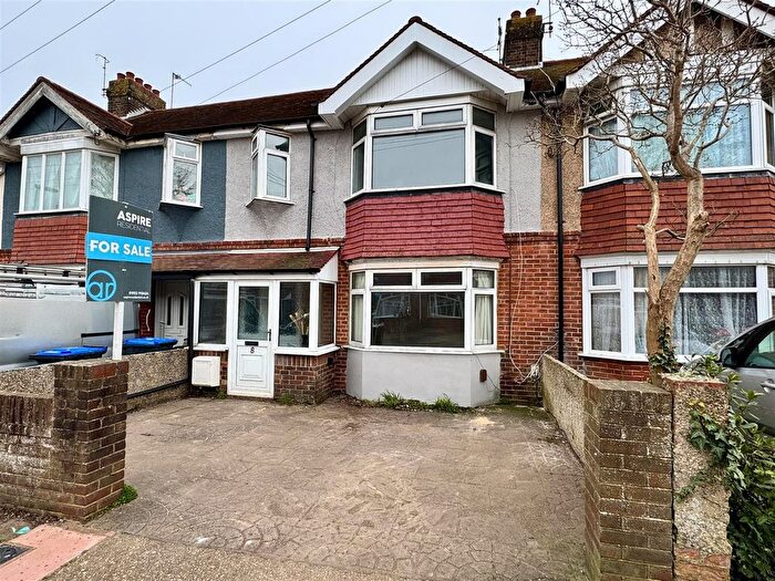3 Bedroom Terraced House For Sale In Brittany Road, Worthing, BN14