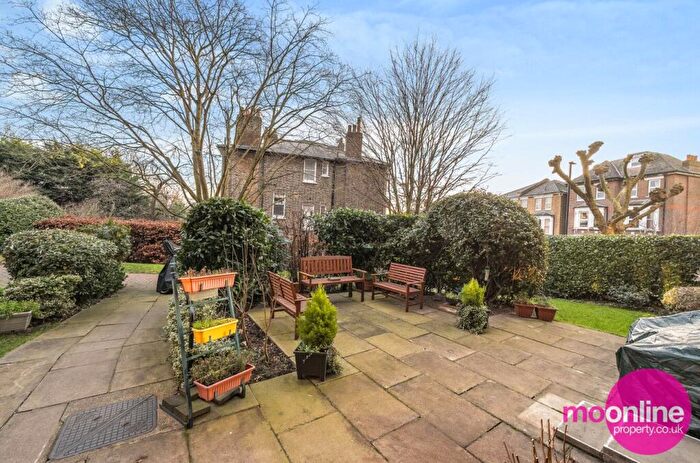 1 Bedroom Flat For Sale In Fordwych Road, London, NW2