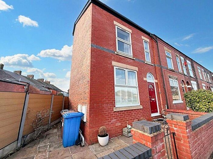2 Bedroom Terraced House To Rent In Arthur Street, Manchester, M27