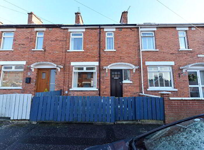 3 Bedroom House For Sale In Sefton Park, Belfast, BT4