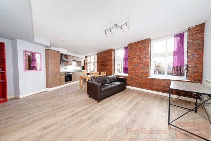 1 Bedroom Apartment For Sale In Pandongate House, Newcastle Upon Tyne, Tyne And Wear, NE1