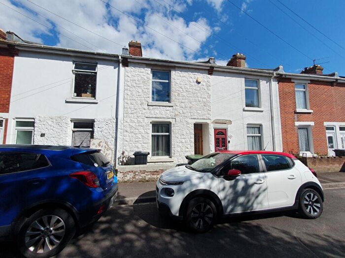2 Bedroom Semi Detached House For Sale In Cleveland Road, Gosport, PO12
