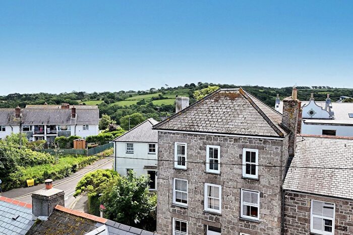 1 Bedroom Flat For Sale In Helston Road, Penryn, TR10