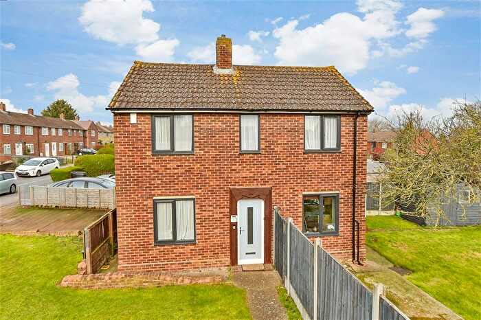 2 Bedroom End Terrace House For Sale In Milsted Road, Twydall, Gillingham, Kent, ME8