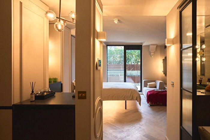 Studio To Rent In Willesden Lane, Brondesbury Park, NW2