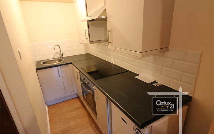 Studio To Rent In |Ref: |, Portswood Road, Southampton, SO17