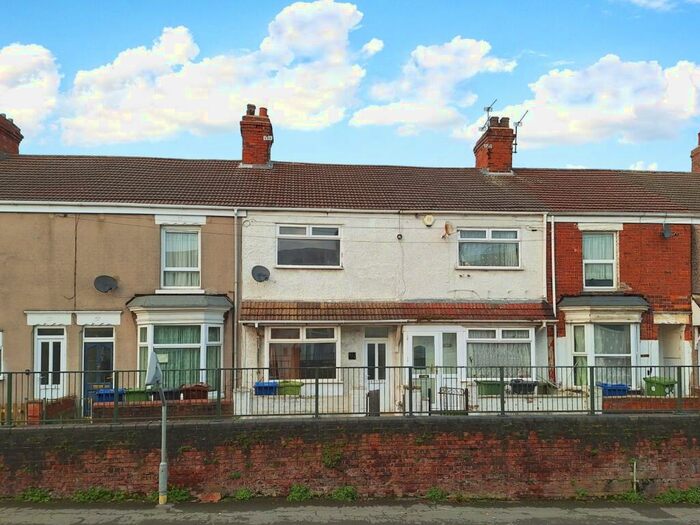 3 Bedroom Terraced House To Rent In Wintringham Road, Grimsby, Lincolnshire, DN32