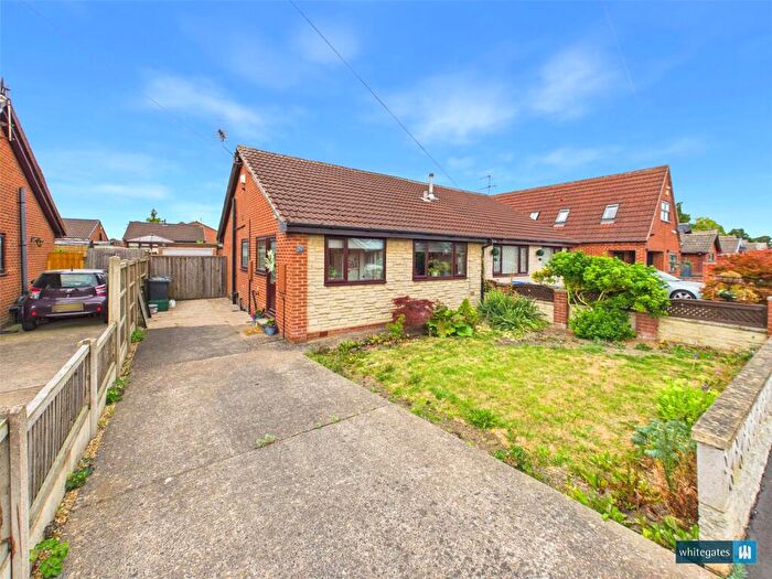 2 Bedroom Bungalow For Sale In Coniston Road, Askern, Doncaster, South Yorkshire, DN6