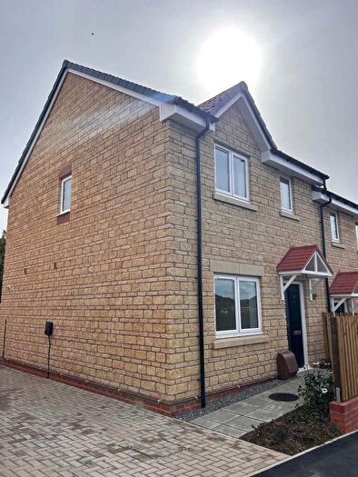 2 Bedroom Semi Detached House For Sale In Spackman Drive, SN11