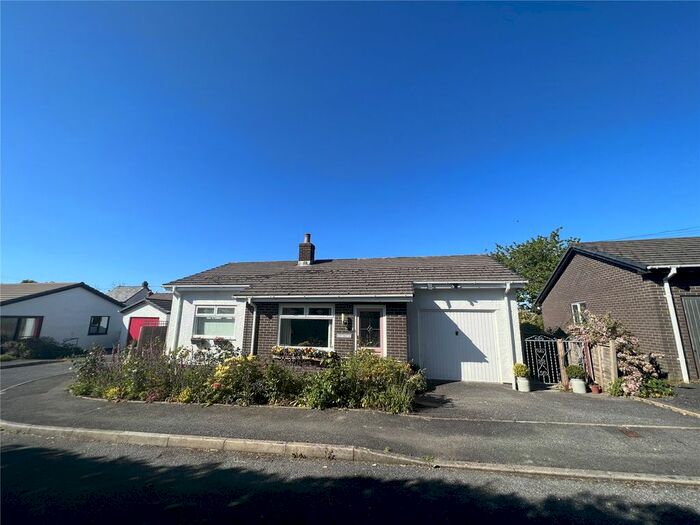 2 Bedroom Bungalow For Sale In Cross Inn, Llandysul, Cross Inn, Llandysul, SA44