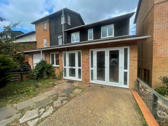 3 Bedroom Semi-Detached House To Rent In Wimbledon Place, Bradwell Common, Milton Keynes, MK13