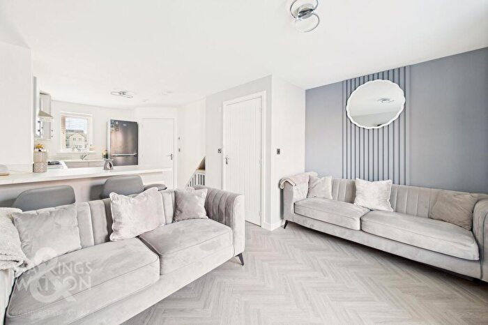 3 Bedroom Terraced House For Sale In Ladys Mantle Way, Easton, Norwich, NR9