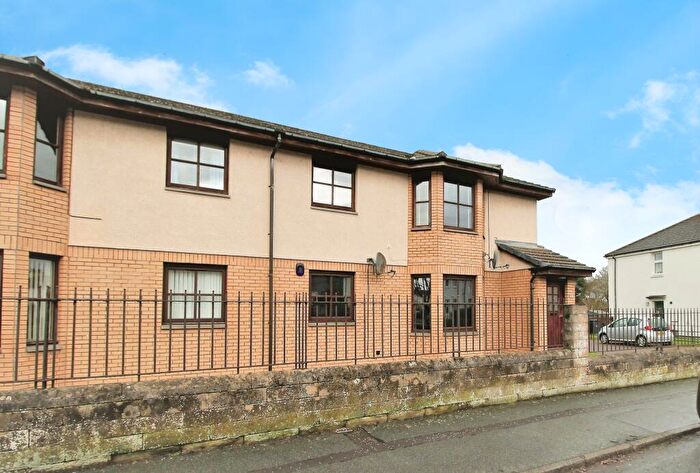 2 Bedroom Flat To Rent In Byron Crescent, Dundee, DD3