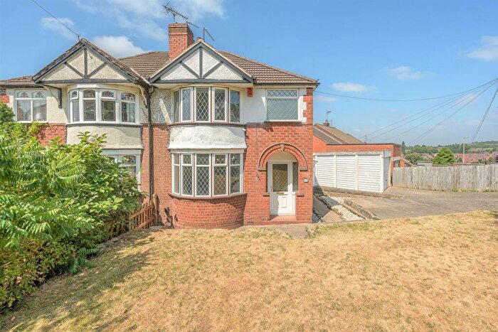 3 Bedroom Semi Detached House For Sale In Oak Park Road, Stourbridge, DY8