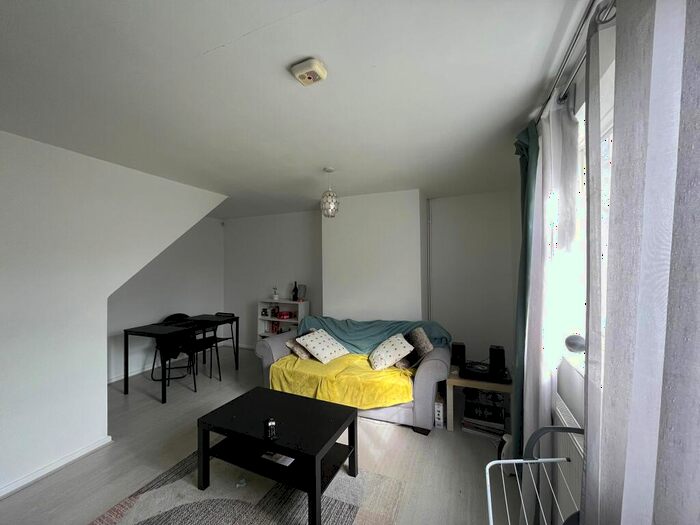 2 Bedroom House To Rent In Goldswong Terrace, Nottingham, NG3