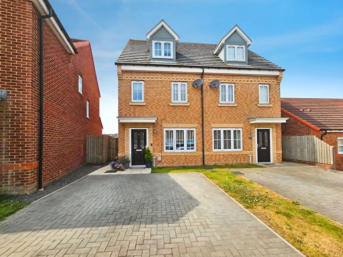 3 Bedroom Semi-Detached House For Sale In Woodland Close, Bedlington, NE22