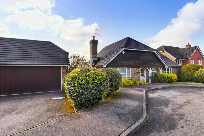 3 Bedroom Bungalow To Rent In Richmond Way, East Grinstead, West Sussex, RH19