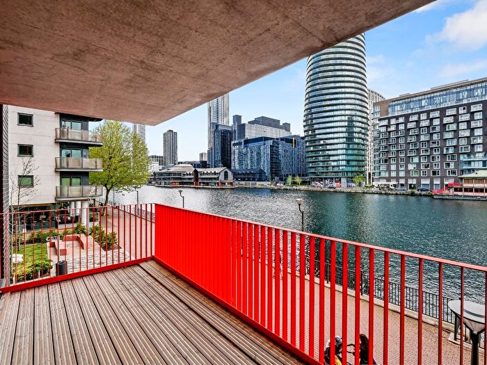 2 Bedroom Flat To Rent In Millharbour, Millwall, E14