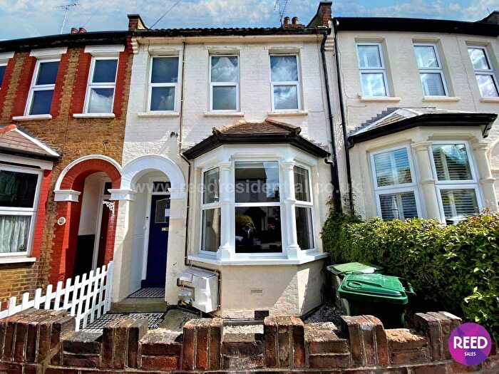 1 Bedroom Flat To Rent In Glenwood Ave, Westcliff On Sea, SS0