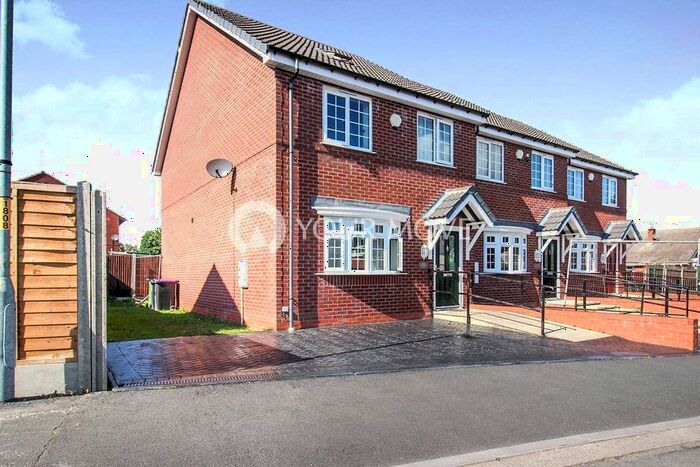4 Bedroom End Of Terrace House To Rent In Urban Gardens, Wellington, Telford, Shropshire, TF1
