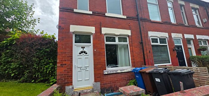 3 Bedroom Property To Rent In Newbridge Lane, Stockport, SK1