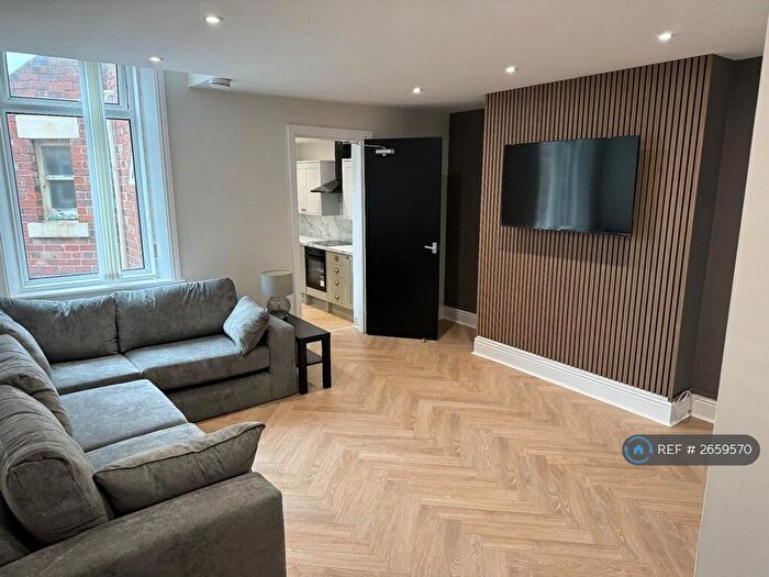 6 Bedroom Flat To Rent In Jesmond, Newcastle Upon Tyne, NE2