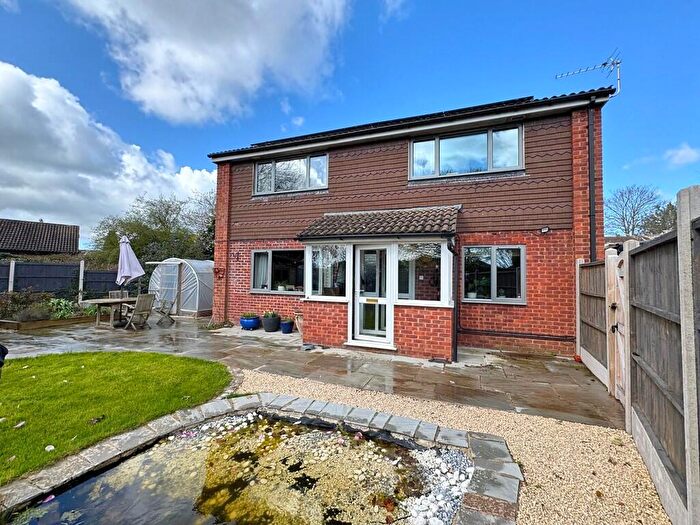 2 Bedroom Detached House For Sale In Blenheim Drive, Ledbury, HR8