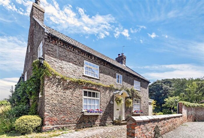 4 Bedroom Detached House For Sale In Main Street, Sutton-On-The-Forest, York, YO61