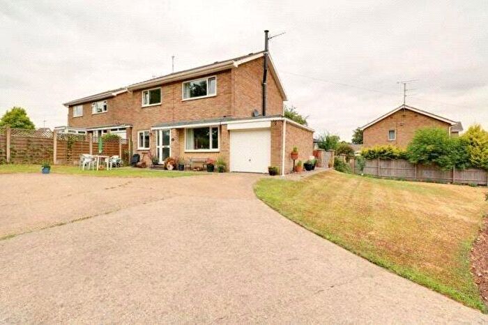 3 Bedroom Detached House For Sale In Bowmandale, Barton-Upon-Humber, Lincolnshire, DN18