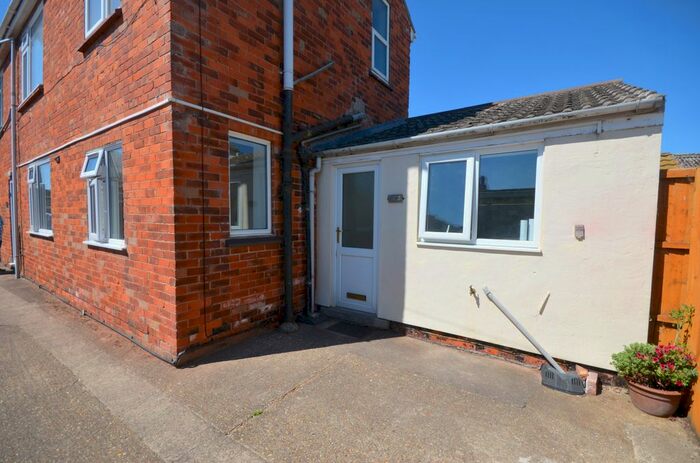 1 Bedroom Flat To Rent In Victoria Road, Mablethorpe, LN12