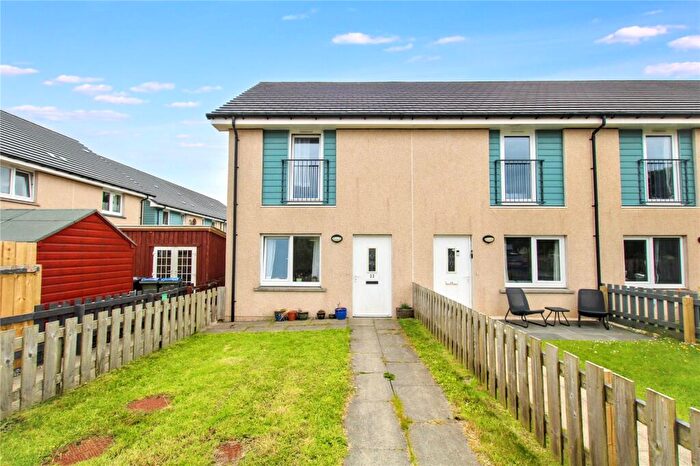 2 Bedroom End Of Terrace House For Sale In Pickaquoy Drive, Kirkwall, KW15