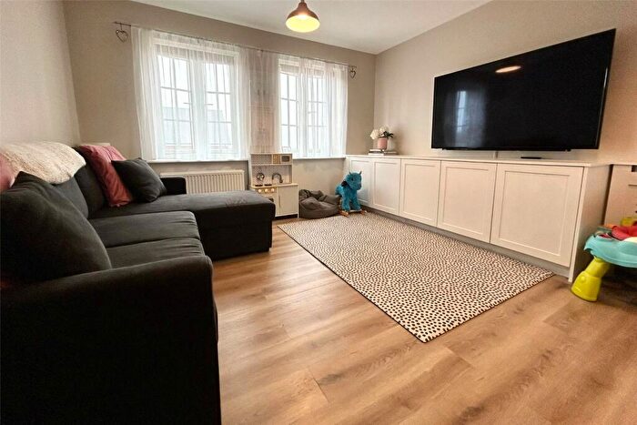 2 Bedroom Flat For Sale In Charteris Close, Wellesley, Aldershot, Hampshire, GU11