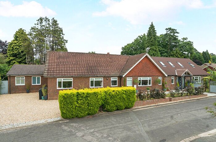 6 Bedroom Bungalow For Sale In Hindhead, Surrey, GU26