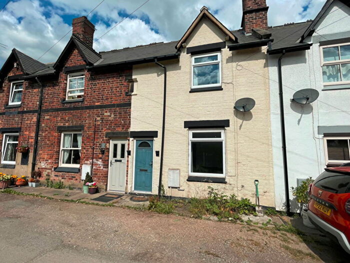 2 Bedroom Terraced House For Sale In South Yorkshire Buildings, Silkstone Common, S75