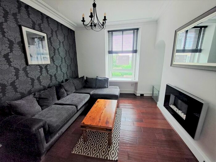 1 Bedroom Flat To Rent In Leadside Road, Rosemount, Aberdeen, AB25