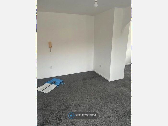 1 Bedroom Flat To Rent In Chestnut Road, Vange, Basildon, SS16