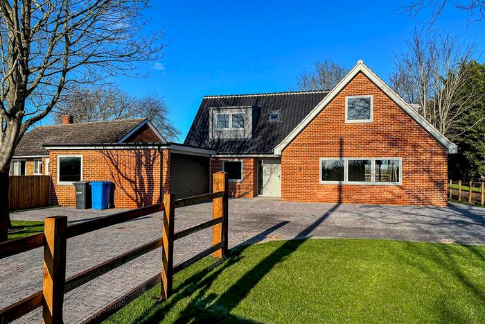 4 Bedroom Property For Sale In Whatfield Road, Elmsett, Ipswich, IP7