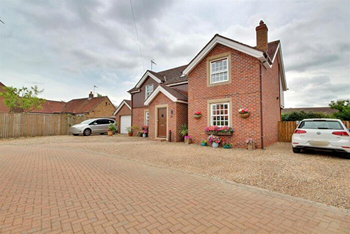 4 Bedroom Detached House For Sale In West Street, Leven, Beverley, HU17