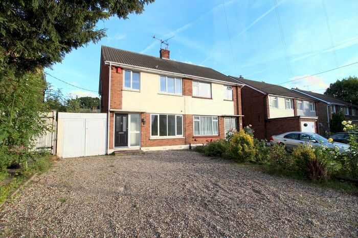 3 Bedroom Semi-Detached House To Rent In Stanley Road, Benfleet, SS7