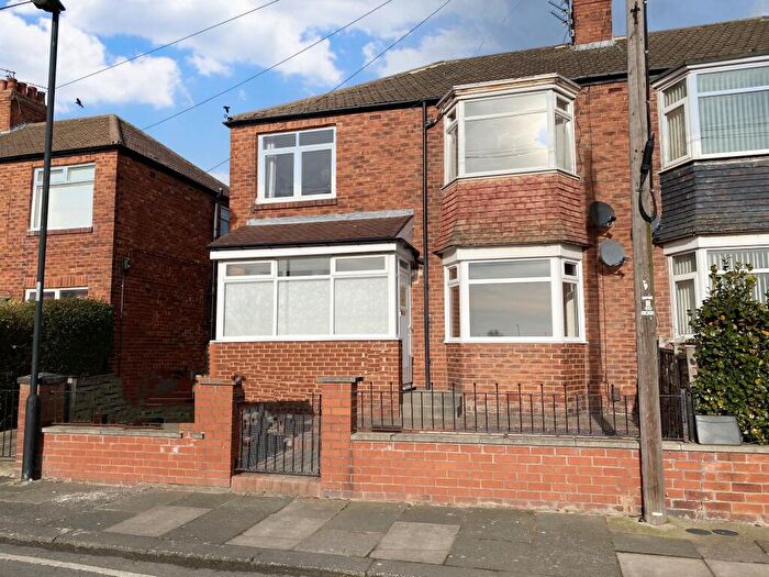 2 Bedroom Flat To Rent In Valley Gardens, Wallsend, NE28