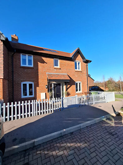 4 Bedroom Semi Detached House For Sale In Burnet Lane, Kings Worthy, Winchester, Hampshire, SO23